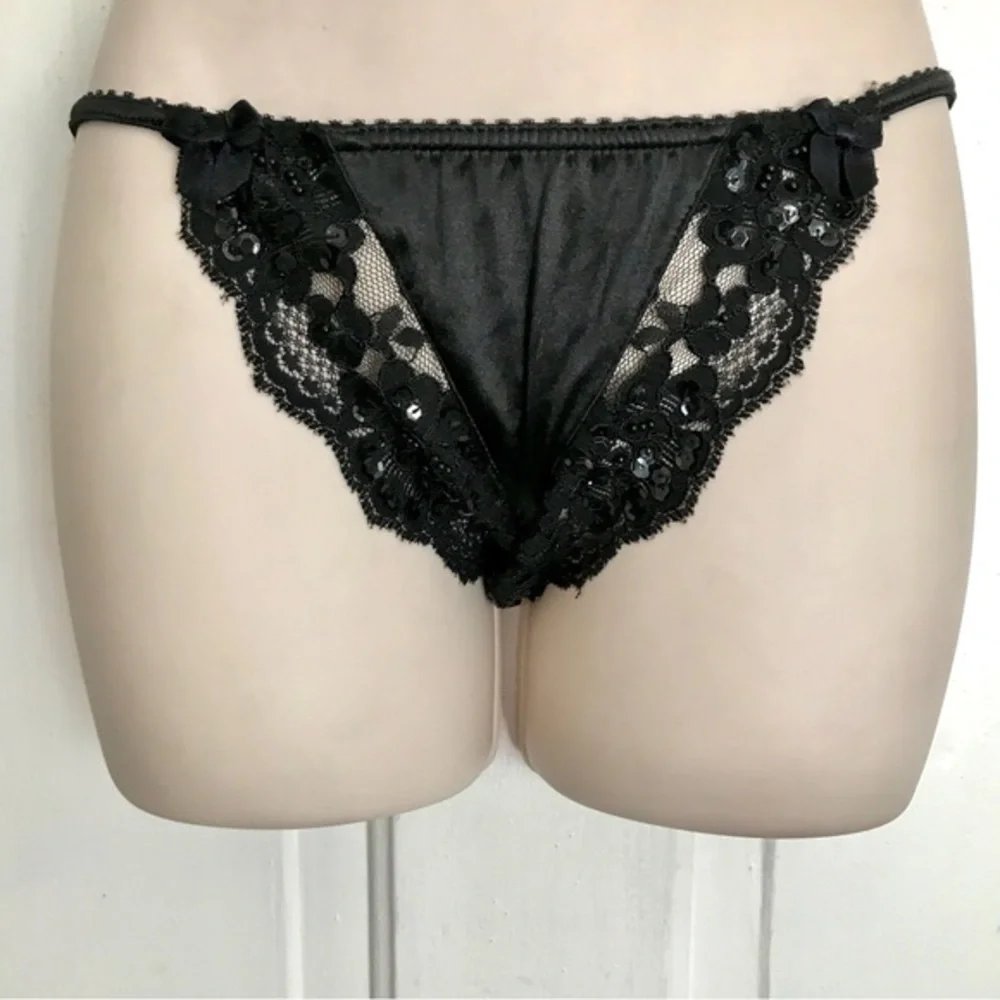 Vintage 90’s Victoria’s Secret Sequin and Beaded Satin Black String Bikini CTRR‎